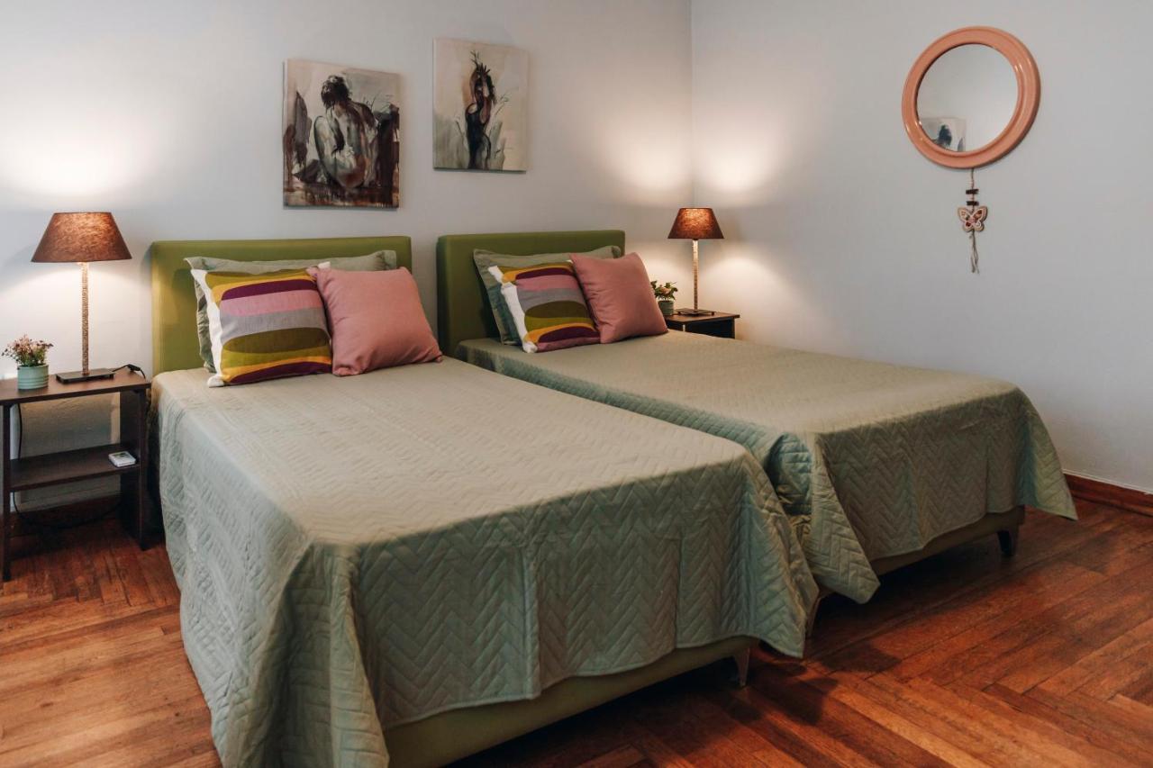 Monastiraki-Psiri, Old Town, 3-Bdr Apt, Sleep 6-10P, Spacious Court Yard Atény Exteriér fotografie