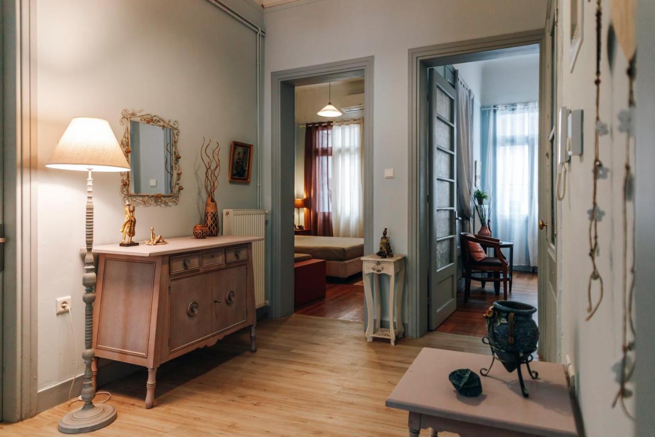 Monastiraki-Psiri, Old Town, 3-Bdr Apt, Sleep 6-10P, Spacious Court Yard Atény Exteriér fotografie